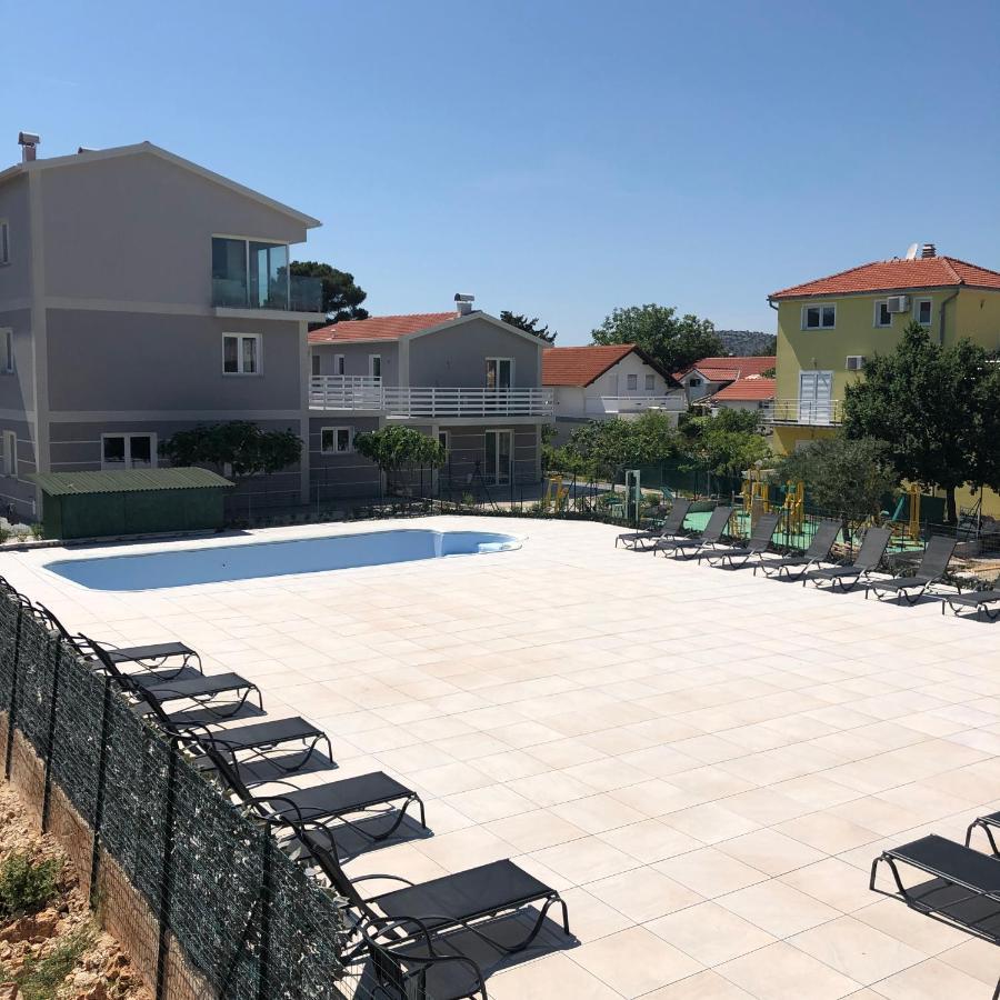 ביליצה Lipovac Resort Ficus מראה חיצוני תמונה